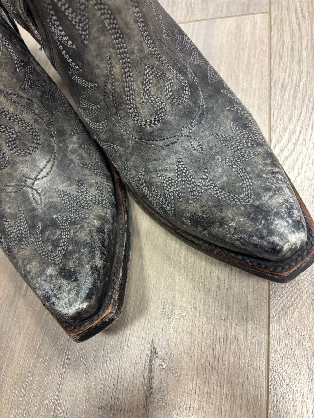 Ariat Gray Distressed Western Ankle Boots - Picture 5 of 8